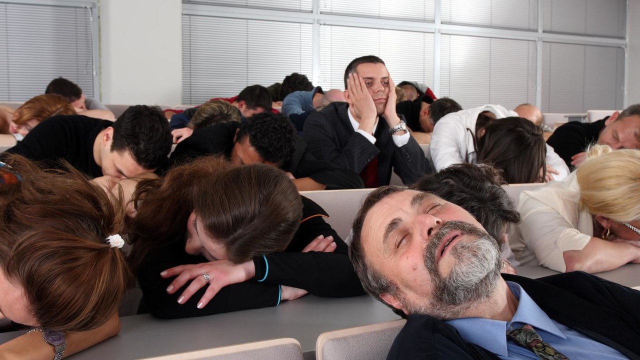 The DEATH of traditional Powerpoint Presentations at Events and the need to rethink how we conduct Training